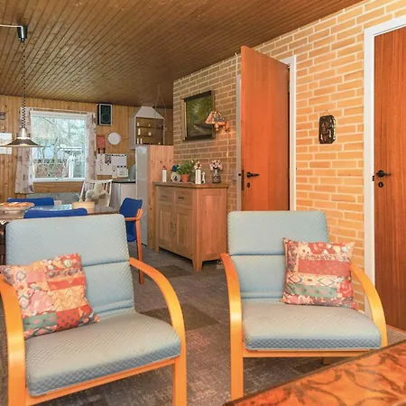 5 Person In Silkeborg-by Traum * シルケボー